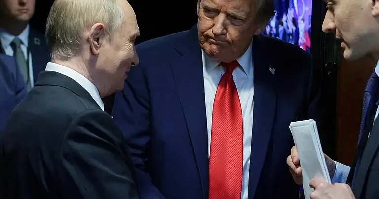 Tramp Putinin təqdim etdiyi sənəddən danışdı