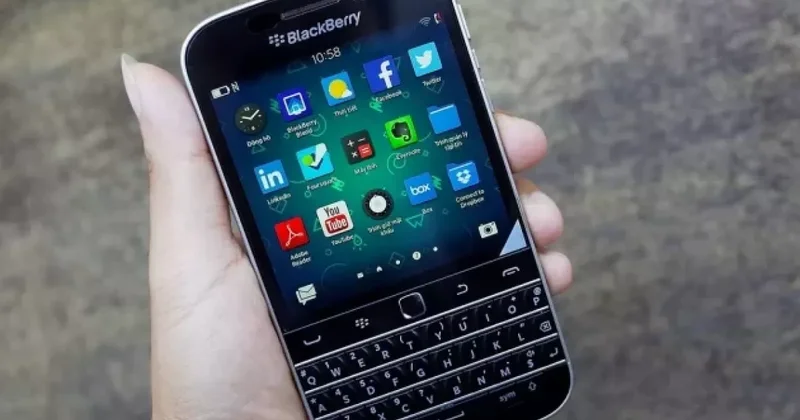 В Китае перезапустят культовый Blackberry Classic