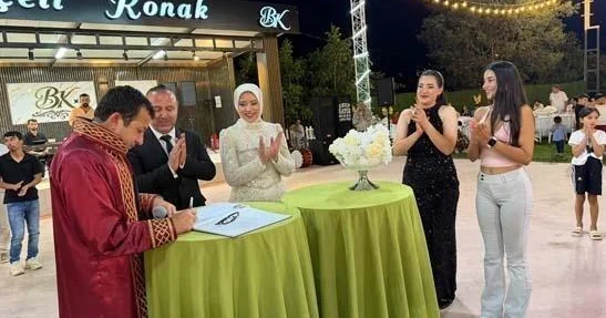 Türkiyədə hamı bu toydan danışır Bəy və gəlin elə hərəkət etdi ki... (Fotolar)
