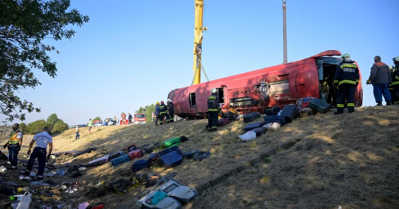 Turist avtobusu aşdı: 12 ölü, 10 yaralı VİDEO KONKRET