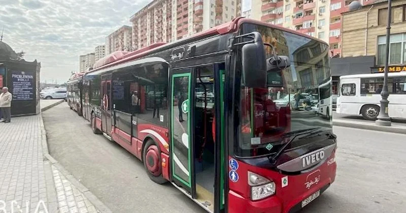 Bu avtobuslar gecə saat 12 yə qədər işləyəcək Video