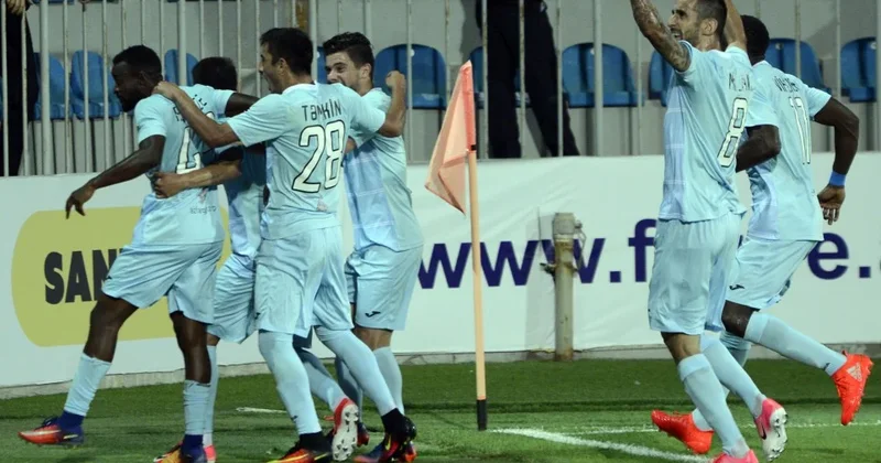 "Zirə" "Şəfa"nı məğlub etdi