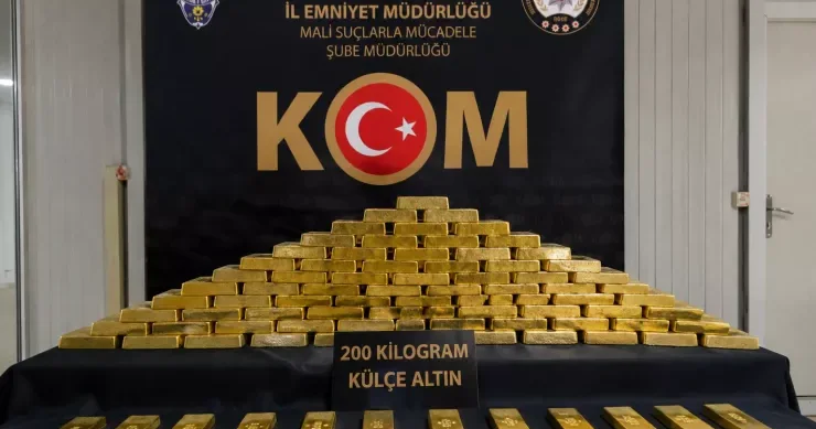 Türkiyədə din arxasında gizlənənlər, bircə ünvandan 200 kilo külçə qızıl çıxdı