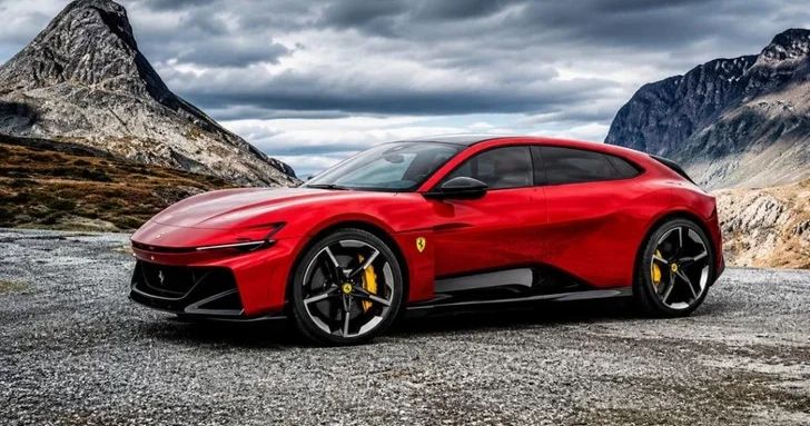 Первый электрический автомобиль Ferrari был продан на аукционе за $40 млн