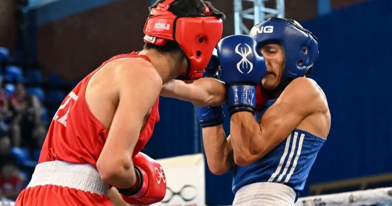 Boks üzrə U 19 Avropa çempionatında Azərbaycan millisinin daha 2 idmançısı 1/4 finala vəsiqə qazanıb