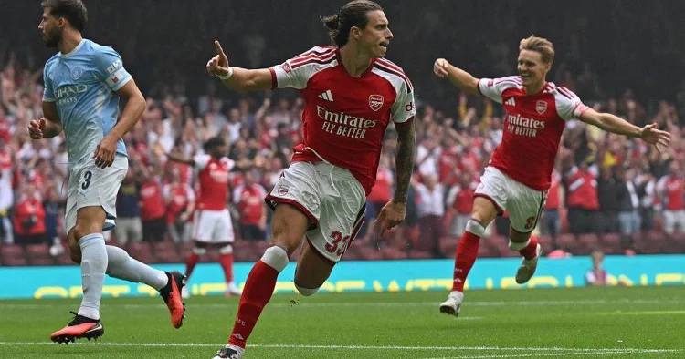 İngiltərə Superkubokunun qalibi bəlli oldu Artetalı Arsenal ın 5 ci kuboku