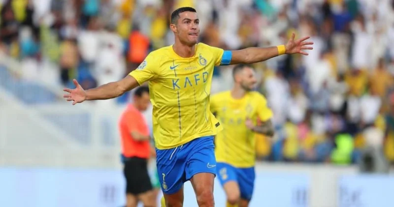 Ronaldo növbəti mükafatını aldı