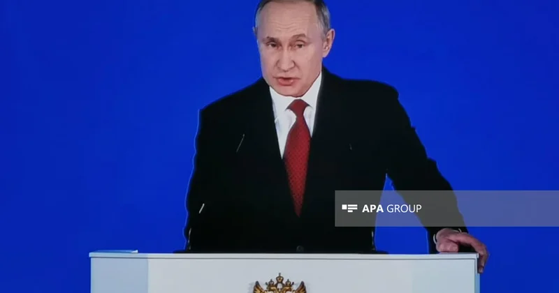 Putin “Qərb 2025” strateji təlimlərinin keçirildiyi poliqona gəlib