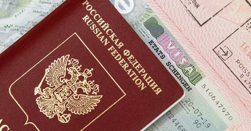 Какие страны ЕС отказались вводить запрет на выдачу виз россиянам?