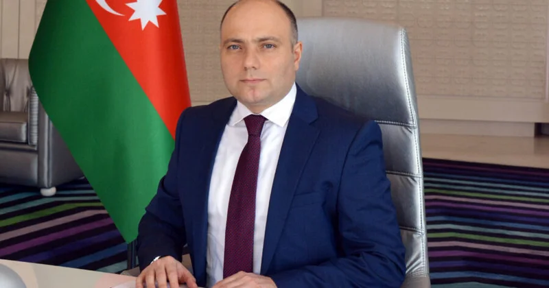 Üç il öncə “yoxa çıxan” nazir Şuşada peyda oldu FOTO