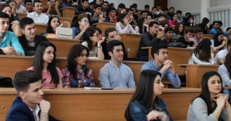 Azərbaycanda altı ali məktəb akkreditasiyadan keçirilib
