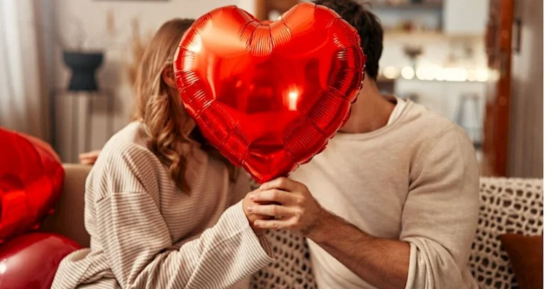Güclü münasibət üçün ideal yaş fərqi müəyyən edildi