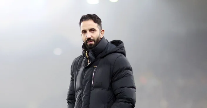 Mançester Yunayted də xaos: Futbolçular narazı, klub sahibindən baş məşqçiyə dəstək