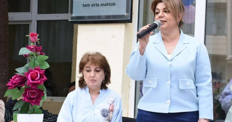 Xırdalan məktəbində foto alveri Hər şagirddən 12 manat...