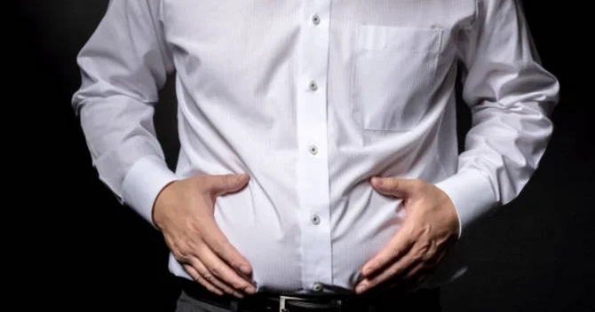 Niyə qarınlı kişilər daha özünə inamlı görünür?