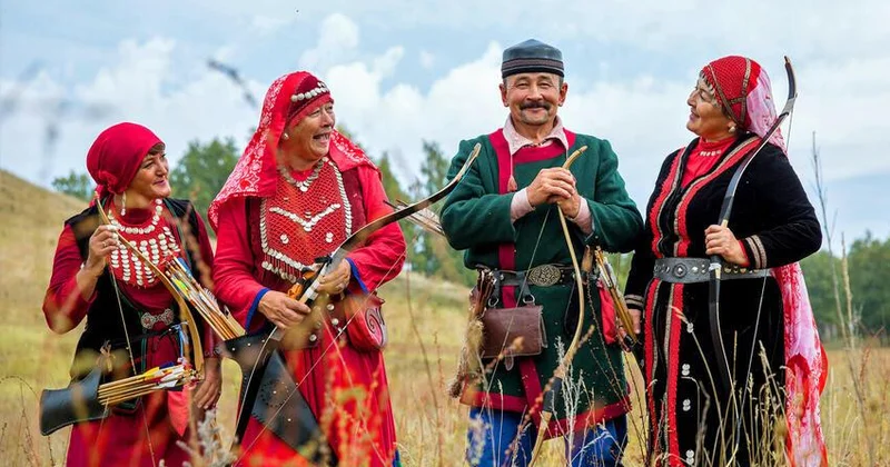 Rusiyada açıq aşkar dil və milli kimlik soyqırımı həyata keçirilir ŞƏRH