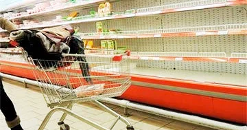 Rusiya mağazalarından məhsullar itməyə başlayıb...