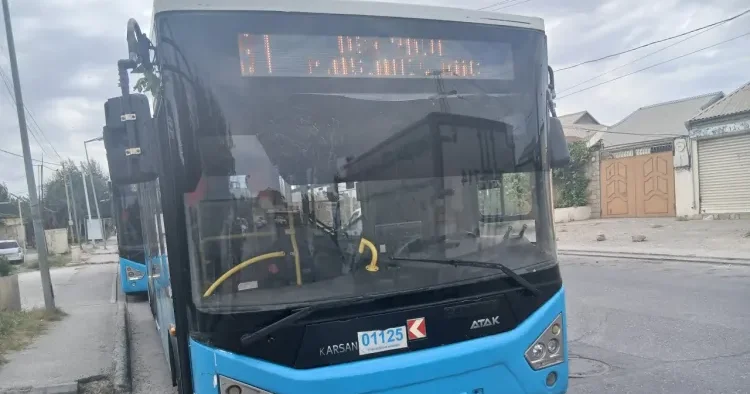 Texniki nasazlıq, dolu avtobuslar, cavabsız suallar 91 nömrəli avtobusda nə baş verir?
