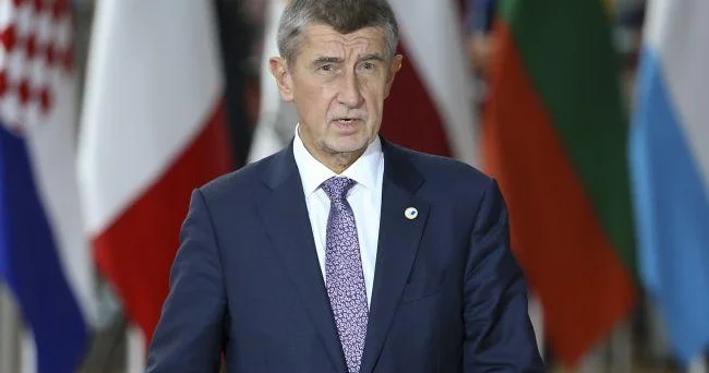 Çexiyanın Ukrayna üçün sursatla bağlı təşəbbüsü ləğv edilə bilər