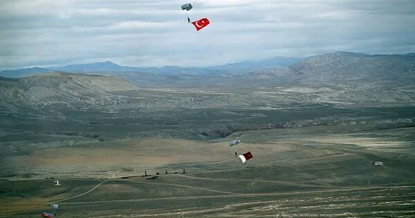 Sonsuz qardaşlıq IV təlimi başa çatdı Video