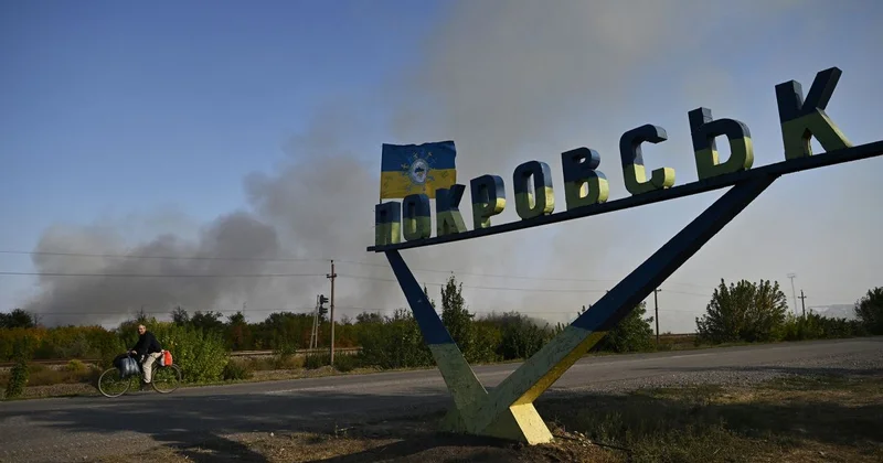 Россия перебрасывает новые силы. Как долго продержится Покровск? Minval Politika