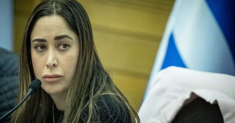 Polis korrupsiyada ittiham olunan israilli nazirin ofisinə basqın edib