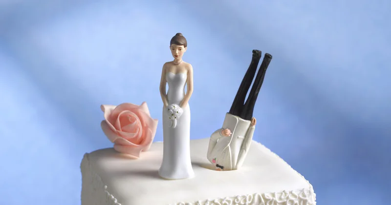 Qazaxıstanda məcburi nikah cinayət sayıldı