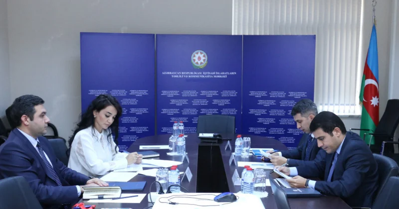 Sosial xidmətin inkişafı üzrə Dövlət Proqramının hədəf göstəriciləri müzakirə olunub