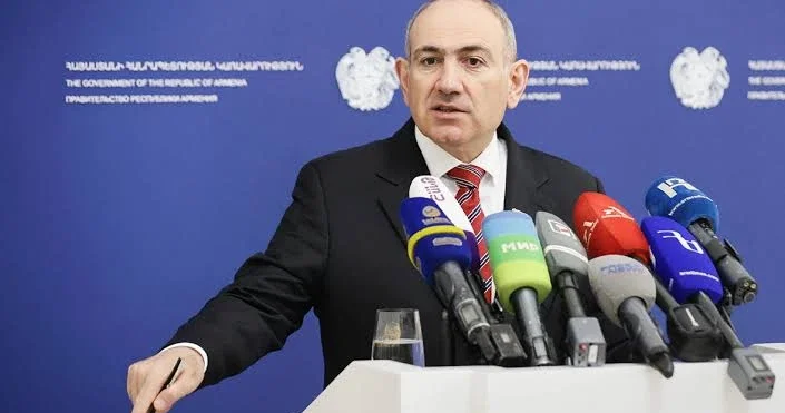 Nikol Paşinyan: “Tramp marşrutu” Azərbaycandan başlayıb Azərbaycanda bitəcək
