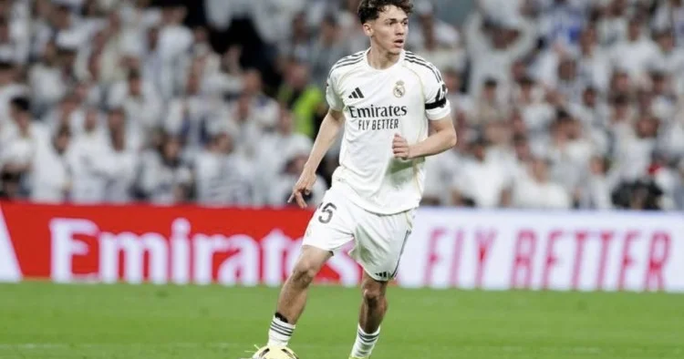 Real dan Mançester Siti yə