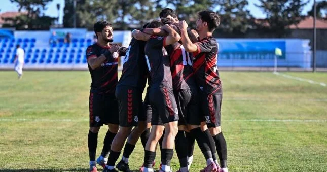 “Karvan Yevlax” liderliyə yüksəldi