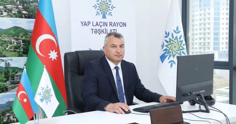 Müzəffər xalqın qüruru və quruculuq salnaməsi ŞƏRH