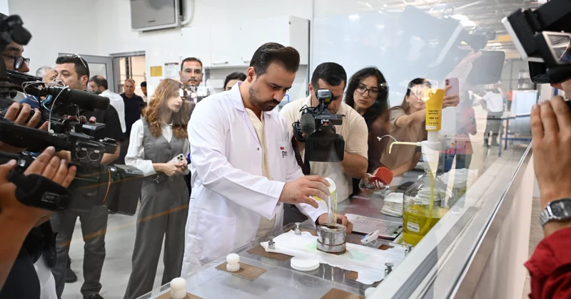 Jurnalistlər Qaradağ rayonundakı yeni kağız və gigiyenik məhsulların istehsalı müəssisəsində olublar