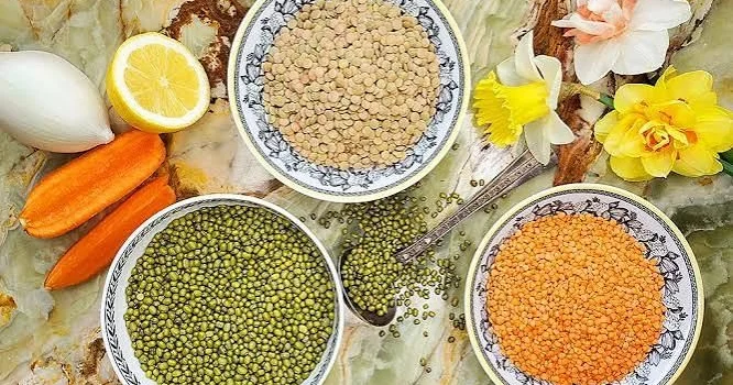 Bu 7 ərzaq qaraciyəri gücləndirir Hepatoloq