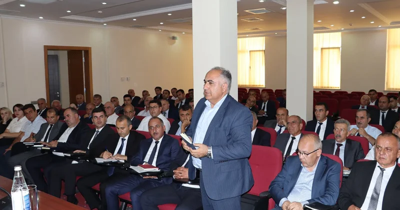 Qəbələnin aqrar sektoru inkişaf dövründə: Yeni Dövlət Proqramının icrası istiqamətində layihələrə baxış keçirilib