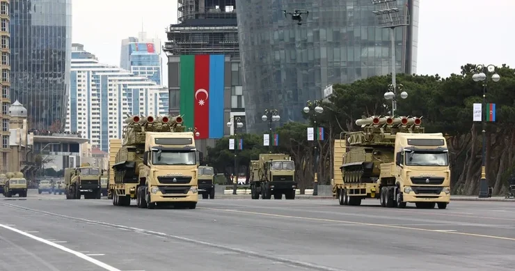 Azərbaycan müdafiə və təhlükəsizlik xərclərini artırır