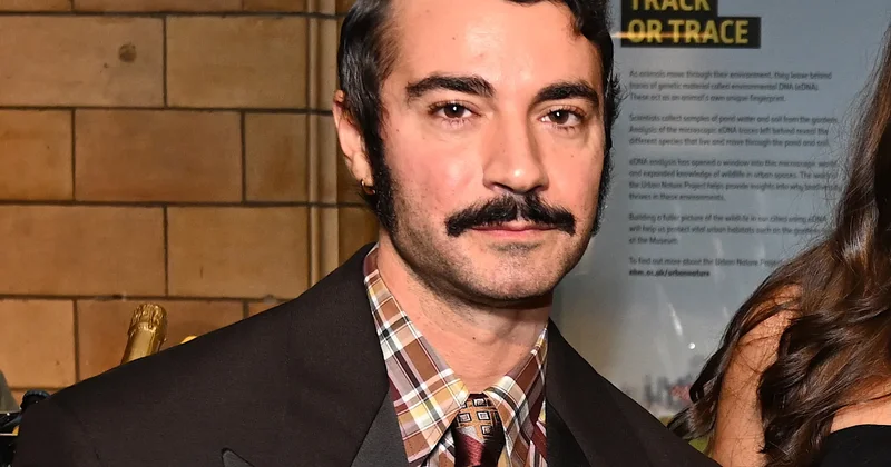 “Versace”dən ayrılan Dario “Armani”yə keçdi