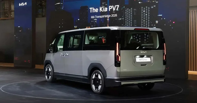 Kia bütün hallar üçün elektrikli mikroavtobus təqdim etdi...