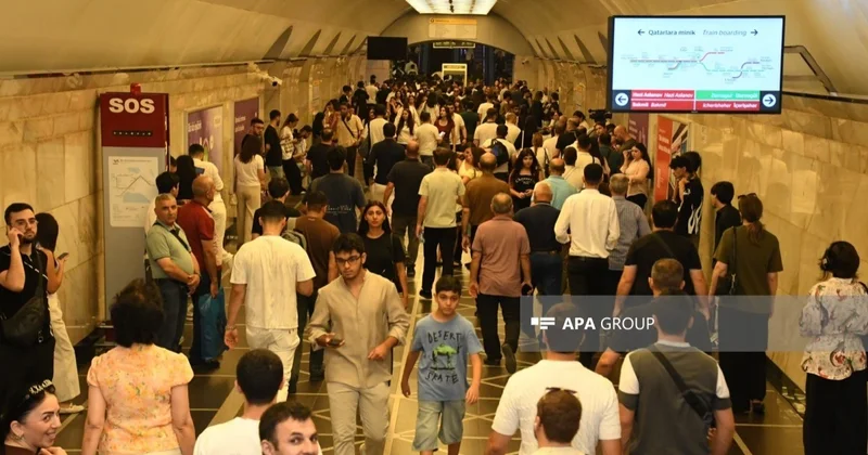 Ötən gün metro ilə 605 min nəfərdən çox sərnişin daşınıb
