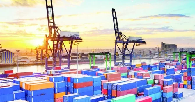 Yaxın 4 ildə Azərbaycanda ÜDM də qeyri neft qaz sektorunun payının 82 % olacağı gözlənilir
