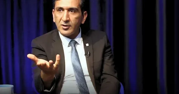 “Dini hökmlərin və fətvaların verilməsində süni intellektdən istifadə etmək olmaz” İlahiyyatçı