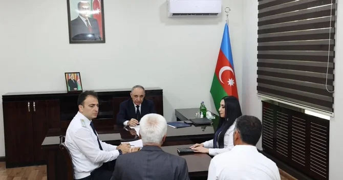 Kamran Əliyev Şamaxıda vətəndaşları qəbul edib
