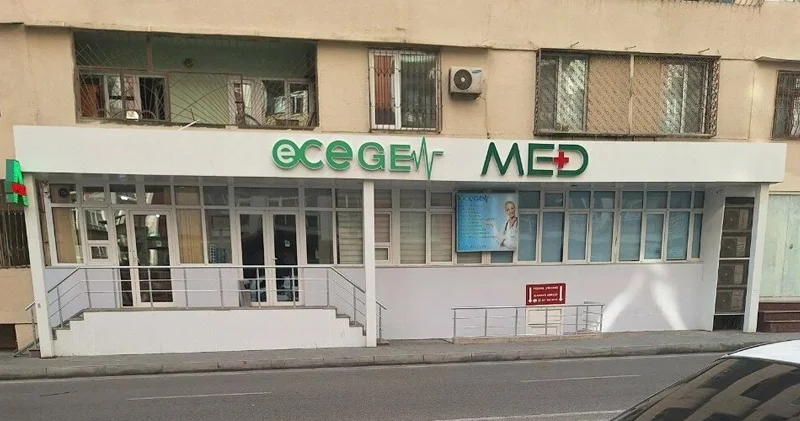 Masajçı fizioterapevt kimi işlədildi Ecegen Med Klinika cərimələndi