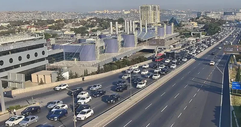 Bakıda 16 istiqamətdə sıxlıq var