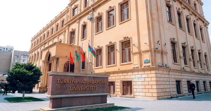 Türkiyənin 3 universitetinin müəllimləri Bakıda da dərs deyəcək