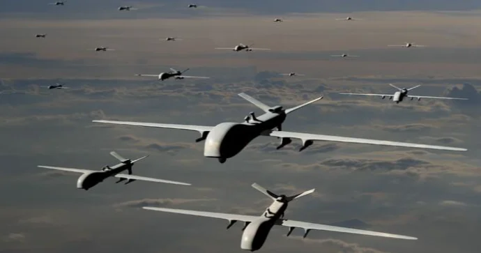 Şəhər prokurorluğuna dronlarla hücum edilib