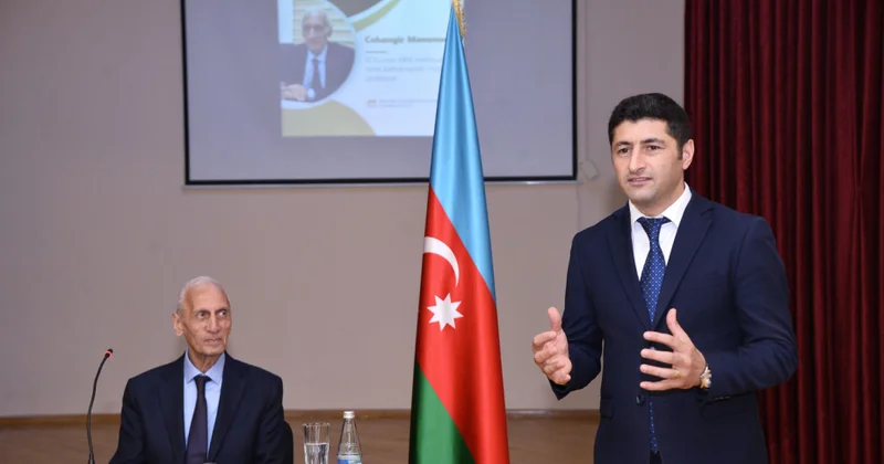 Professor Cahangir Məmmədli: Məktəbdə görüş məni uşaqlığıma qaytardı