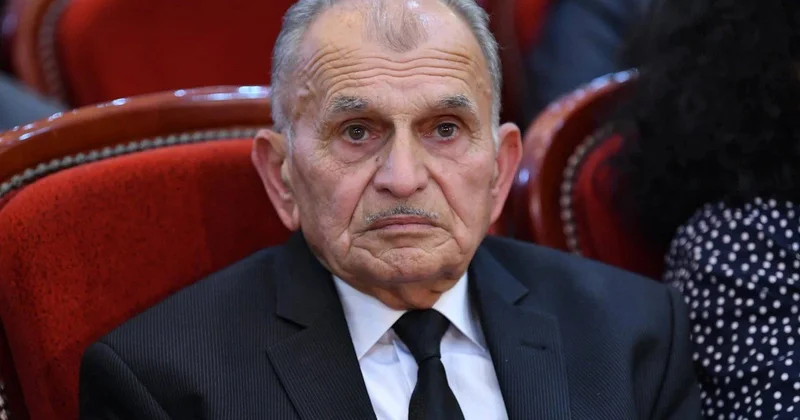 “Ramiz Quliyevin tarının səsi ilə bir nəsil böyüdü” Vamiq Məmmədəliyev VİDEO