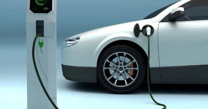 Azərbaycana gətirilən elektromobillərin sayı azaldı