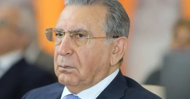 Vəzifəyə adam gətirən Mehdiyev bu dəfə müdafiəçisini belə seçmədi Vəkili dövlət təyin etdi FOTO